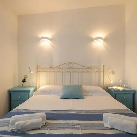 Apartmán 2 Minutes' Walk From The Sea- Cozy Ande Full-equipped House