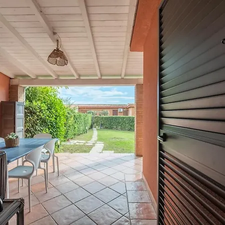 2 Minutes' Walk From The Sea- Cozy Ande Full-equipped House Apartment Costa Rei