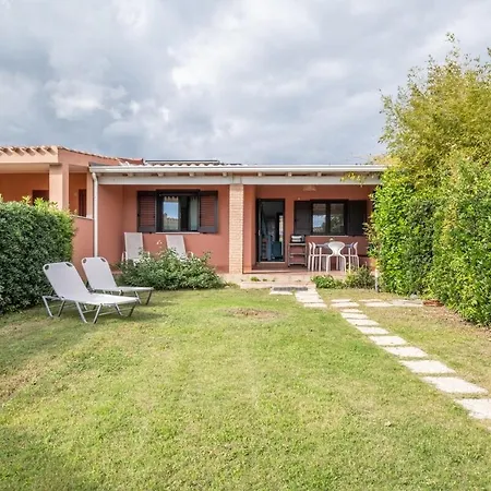 2 Minutes' Walk From The Sea- Cozy Ande Full-equipped House Apartment Costa Rei